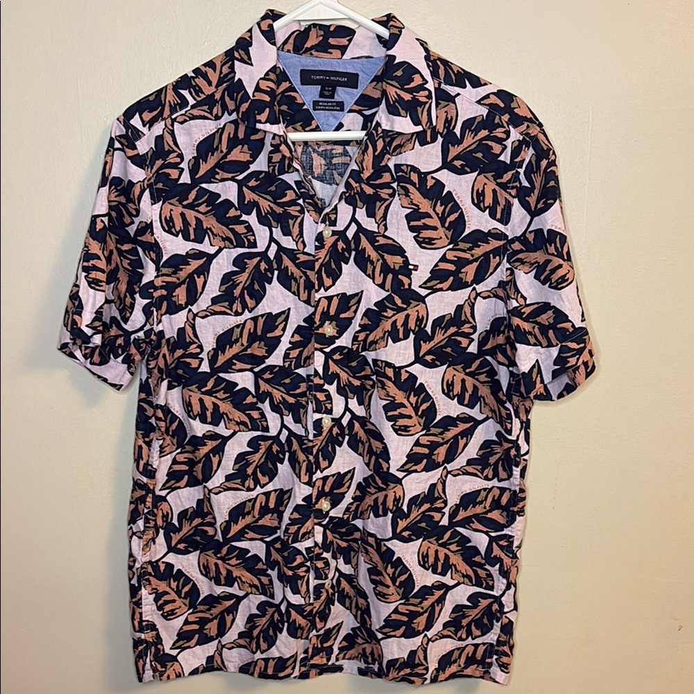 Tommy Bahama Black and Brown Casual Button Down Shirt - Picture 1 of 6